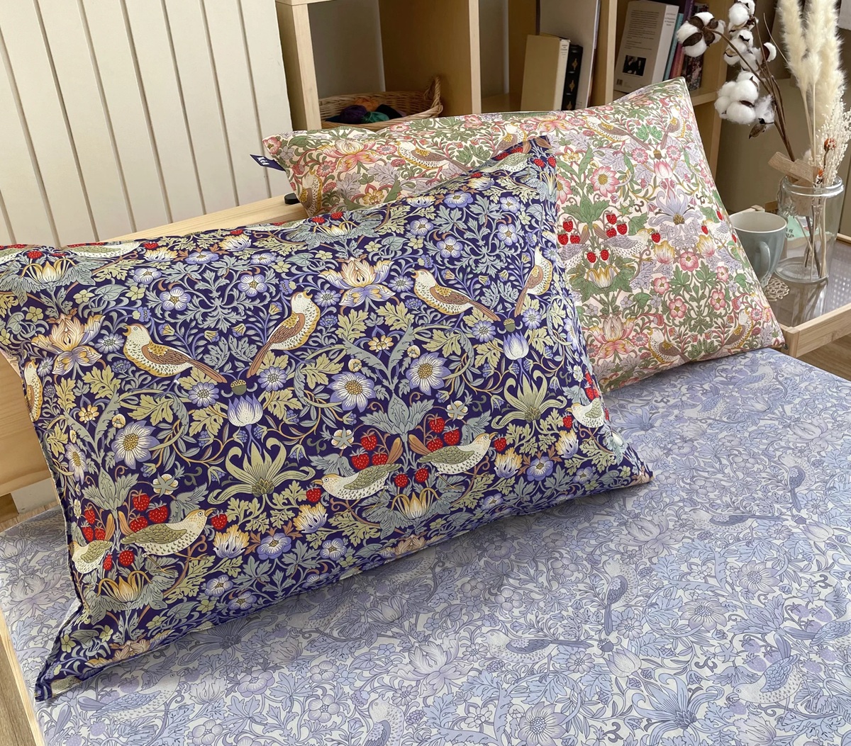 ロマンス小杉　枕カバー