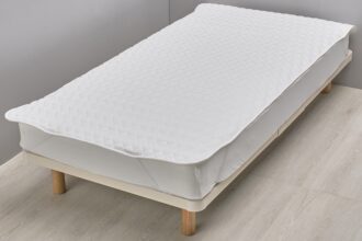 西川　ベッドパッド　ポリエステルベッドパッド