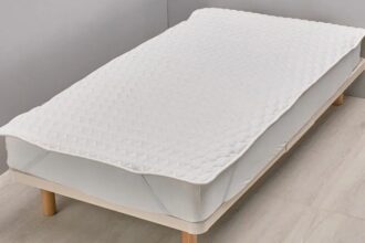 西川　ベッドパッド　ウールベッドパッド