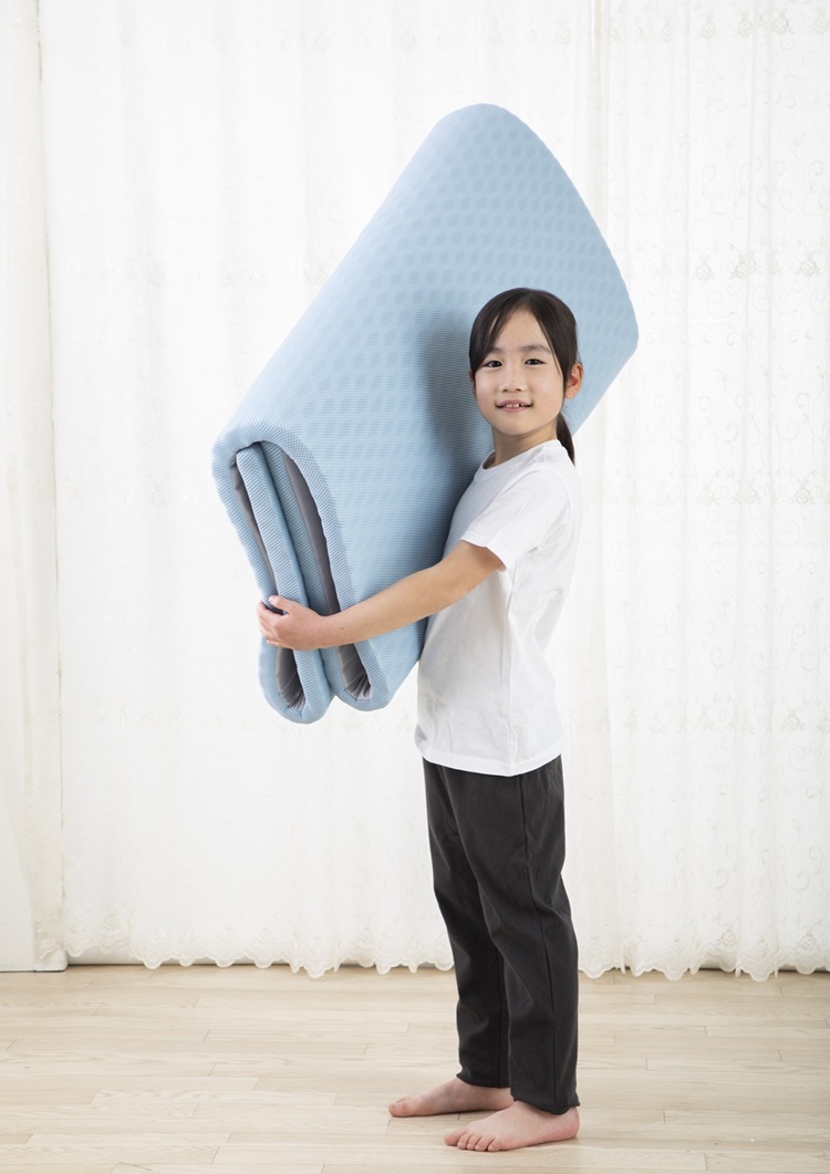 山甚物産　敷きふとん　らくかる2