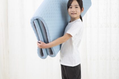 山甚物産　敷きふとん　らくかる2