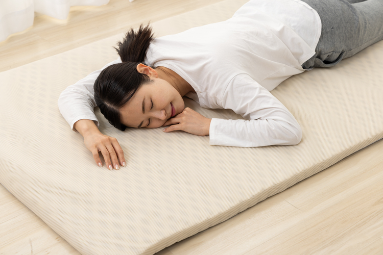 山甚物産　敷きふとん　らくかる2