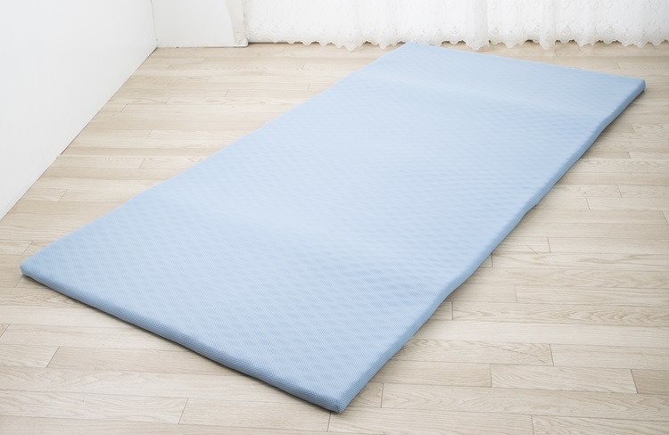 山甚物産　敷きふとん　らくかる2