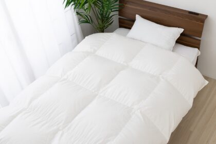 山甚物産　羽毛布団　白羽毛