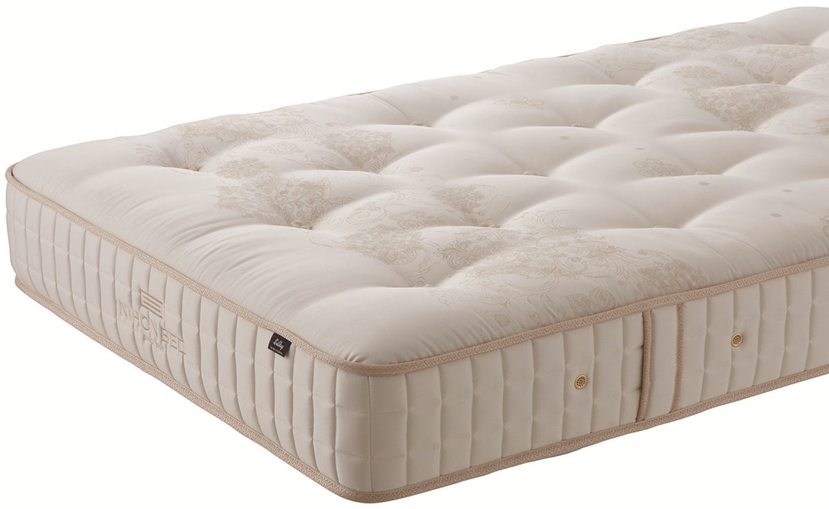 日本ベッド　マットレス　シルキークチュール