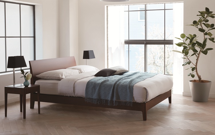 日本ベッド　ベッドフレーム　ソムノ