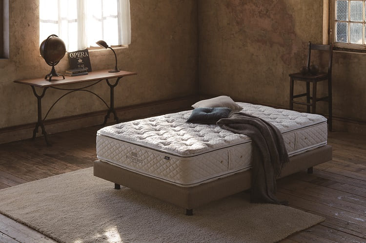 日本ベッド マットレス ピロートップシルキーポケット イメージ