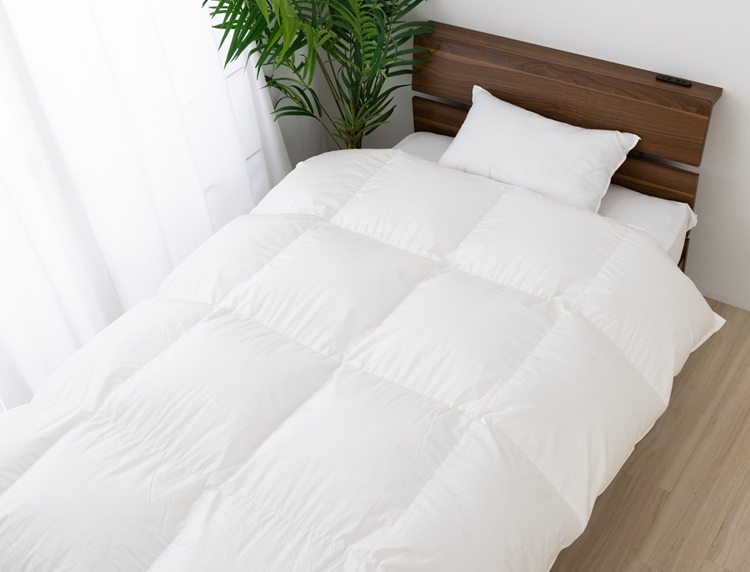 山甚物産　羽毛布団　白羽毛　ハイクラスモデル