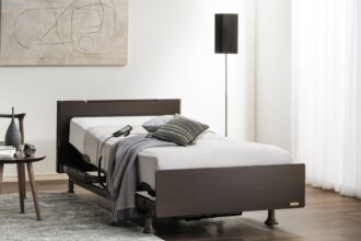フランスベッド　電動ベッド　レステックス