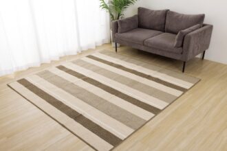 ダニエスケープ ラグ