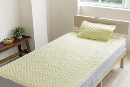 山甚物産　敷きパッド　ダニエスケープ