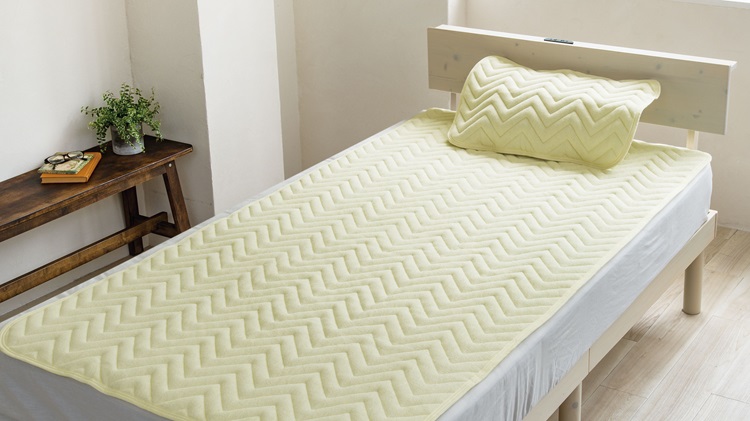 山甚物産 敷きパッド ダニエスケープ プレミアム